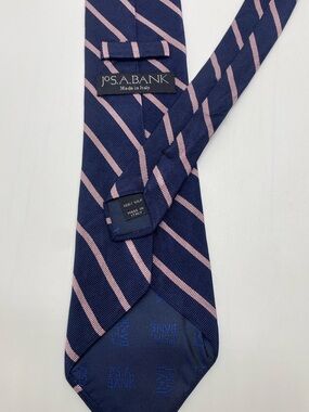Jos. A. Bank Navy with Pink Diagonal Stripe Silk Tie # 0027